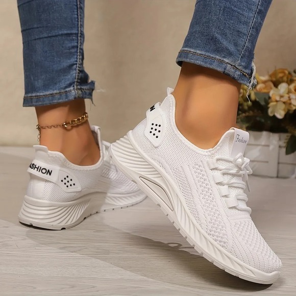 White Knit 'Fashion' Sneakers - Lightweight & Breathable Casual Shoes EU 38/ 7.5 - Picture 8 of 8